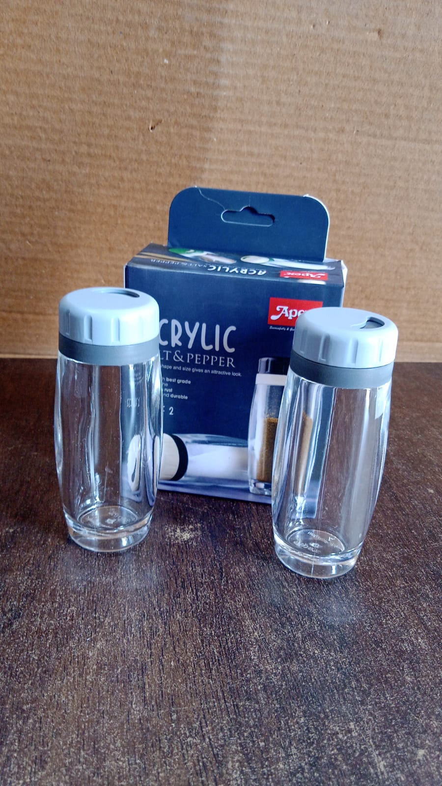 Apex Acrylic Salt and Pepper Shaker Set of 2 Apex Acrylic Salt and Pepper Shaker Set of 2